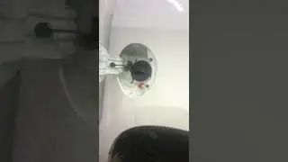 V&aacute;lvula de Abastecimento Externa GNV. Junto com o abastecimento de gasolina.