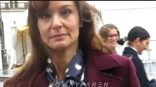 Sarah Wayne Callies (PRISON BREAK) says: Yes 🤳 for a selfie with me in Paris @ November 11th 2023 😃🙏