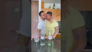 Carlos aún recuerda a su EX 😡