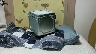 침대 위의 큐브(Cube Above the Bed, AI video)