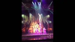 Vegas Cirque
