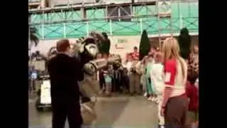 good video of butlins robot titan