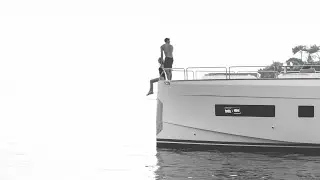 Motoyacht SIRENA 64 | 64ft