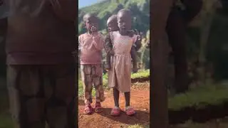 Be the reason to smile #baby #sad#hungerfree #donate #shortvideo