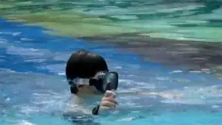 танец в бассейне под 