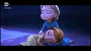 Frozen Il regno di ghiaccio - Elsa colpisce la testa di Anna