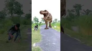 #dinosaur #Ko #Dekhkar #baccha #ghabra #kar #Gir #Gaya #vibdo 🦖🦕