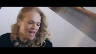 Daria Hodnik  - PJEVAM PJESMU (Official Video)