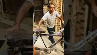 Hardworking Manoj bhai ki cycle wali thali Nehru Place #viral #cyclewalithali