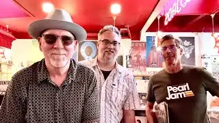 Digital Gramophone&rsquo;s Big Adventure : A Portland Record Store Tour