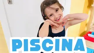 Vlog - ANASTASIA FA LA SUA PRIMA LEZIONE DI NUOTO #vanessaeanastasia #mammaromina #teamlollipop