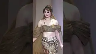 Urvashi Rautela looks GORGEOUS at the RedCarpet Of Screenxx Awards 2024😍 #viralshort #viralvideo