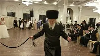 Ozerover Rebbe - Mitzvah Tantz - Lakewood NJ