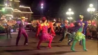 Mickey's Soundsational Parade at Night! [Disneyland, 2013]