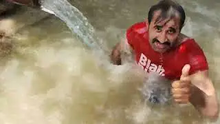 it is the special beautiful Hot boys very very very good pakistan 🇩🇿🌄 the special swimming pool 🦃🦃🦃🦞