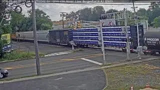 September 3 2018 15:22 sb green trash, mix CSX 777, 987 Q439