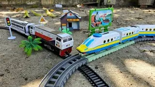 Mencari dan Merakit Mainan Kereta Api Indonesia KAI, Plarail Donald Duck Disney