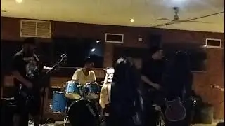 Alegria Artificial - amor suicida - 2 minutos cover - live at bola negra billar - navojoa son.