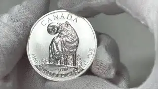 2011 Canada 1 oz .9999 Ag $5 CAD, 1-st in Canadian Wildlife Series,  Timber Wolf BU coin