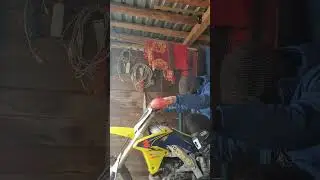 Suzuki RMZ 450 cold start