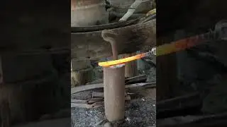 Making a cute knife from rusty rebar steel #shorts #short #shortvideo #shortsfeed #diy #how