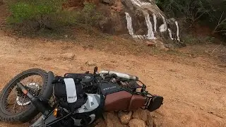 Pushing the Himalayan on technical and steep climb.