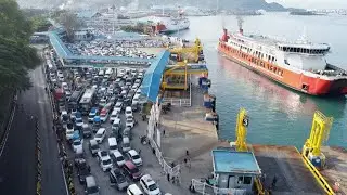 Indonesia: Thousands pack ferry port for Eid homecoming