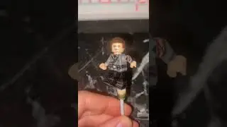 Lego custom minifig | www.TheMiniBrick.com