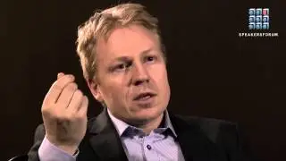 Aki Riihilahti - Millainen on inspiroiva puhuja ja vaikuttava puhe? -Speakersforum
