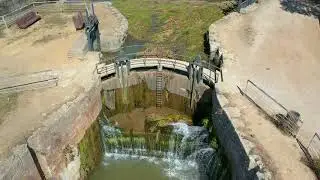 ESCLUSA CUADRUPLE DE FROMISTA -- CANAL ISABEL II