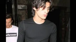 Zayn Malik New Hairstyle Curtained Hair