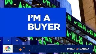 Trade Tracker: Stephanie Link buys Capital One