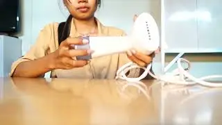 Handheld Iron Philips STH1000/10 and Dry Iron Philips DST0520/20