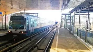 RET Metro Combi 3*Type S komt aan op station Schiedam Centrum richting Binnenhof vanuit Parkweg