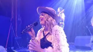 Elles Bailey - Silhouette in a Sunset - Picturedrome Holmfirth - 8th March 2025