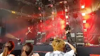 Tim De Cotta performs at Laneway 2018