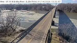 River forms ice.