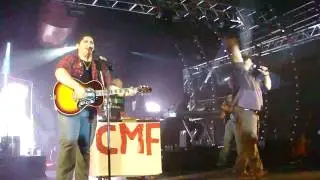 CESAR MENOTTI & FABIANO / VILLA COUNTRY