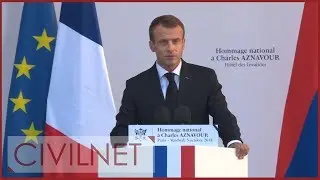 Emmanuel Macron rend hommage au 