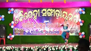 ମୋ କଲା  ମାଣିକରେ ...💙by neha 🥰🫠#oddishi dance #song #dance please like and subscribe to my channel