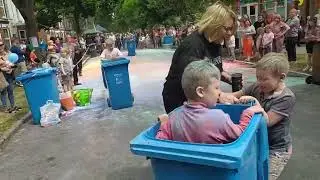 the ultimate fun in the Ella Street festival - WACKY BIN RACES