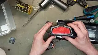 Promovec Battery Flickering Light On/Off - Whats is wrong?