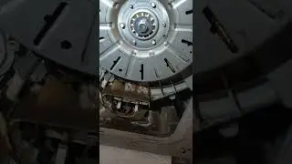 LG direct drive motor washing machine with worn out bearings and is leaking water