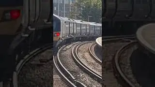 Southeastern City Beam Class 707 Departing Lewisham