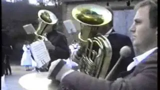 Lovčice u Kyjova - Hody 199o   chození po dědině 1