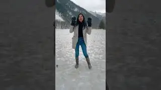 #dance#snow#kashmir#winter #goviral #4000watchtime #first1000subscribers #youtubeshorts#dancevideos