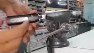 New Type HU66 Lock Pick and Decoder tested Volkswagen's lock