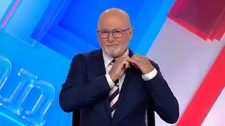 TV host emotionally removes pin supporting Israeli hostages after wearing it for two years
