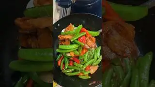 ULTIMATE Pea & Pork Belly Stir Fry So EASY & Delicious! 巨下饭！！