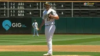 HOU@OAK: Smith tosses three scoreless innings